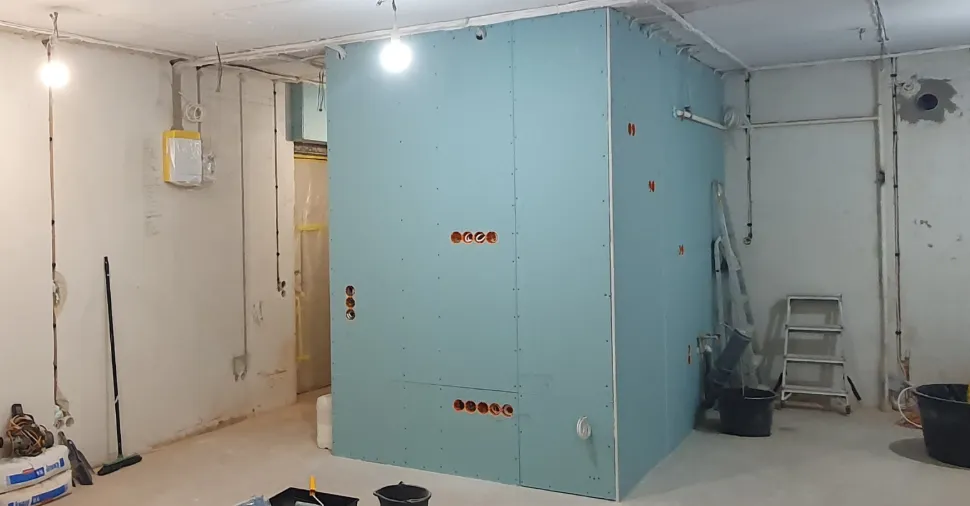Atsevišķas sanmezgla elektrības līnijas ar noplūdes strāvas automātu